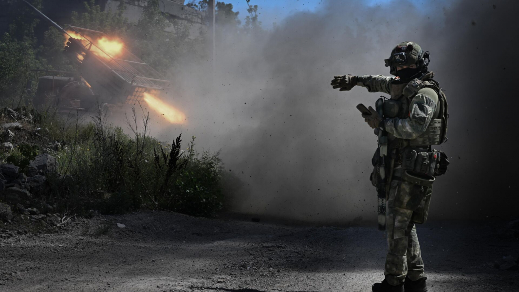 МО: ВС РФ ударили по личному составу и военной технике ВСУ в Сумской области